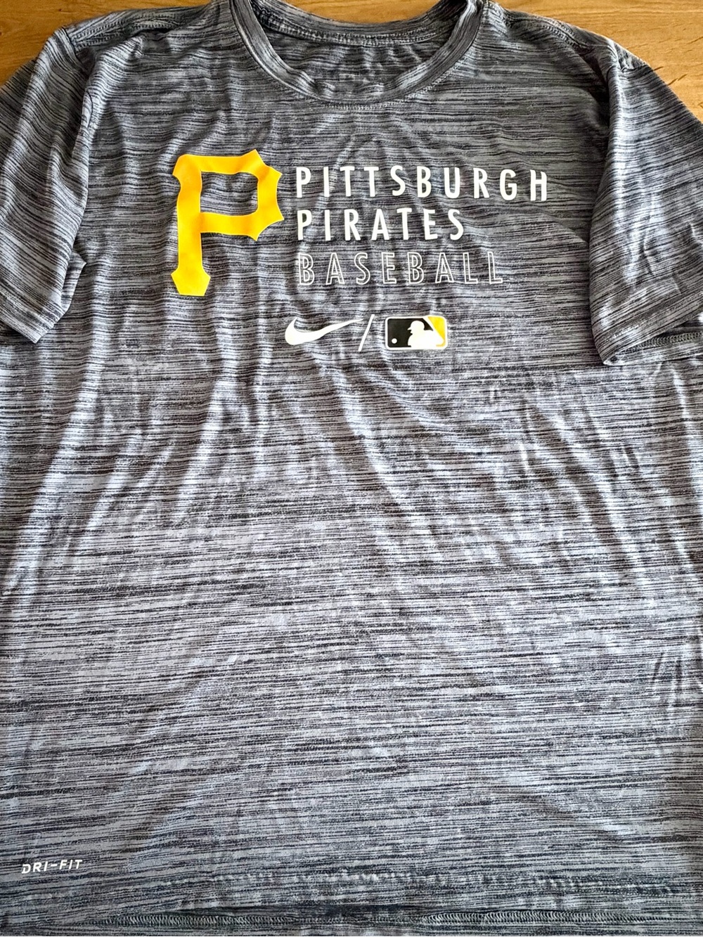 Men’s Nike DRI-FIT Pittsburgh Pirates Tee